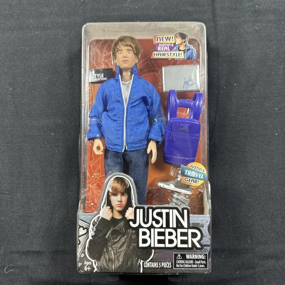 New 2011 JUSTIN BEIBER Doll With Travel Gear JB Style Collection Figure